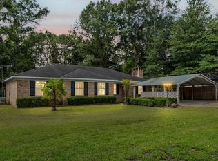 6875 Williamsburg Ct, Irvington, AL 36544