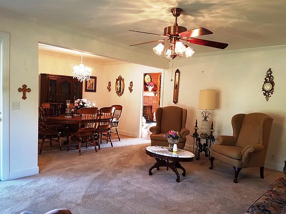 5th image of 2537 Meadowood Dr