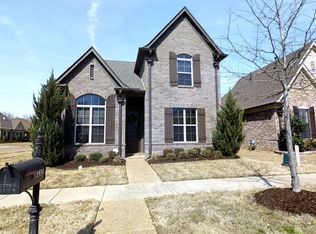 1931 S Bend Dr, Cordova, TN 38016
