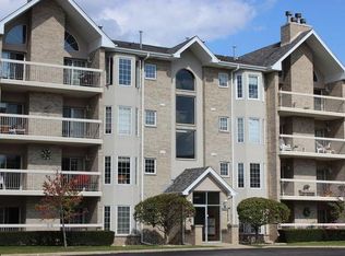 7755 Bristol Ln #4SE, Tinley Park, IL