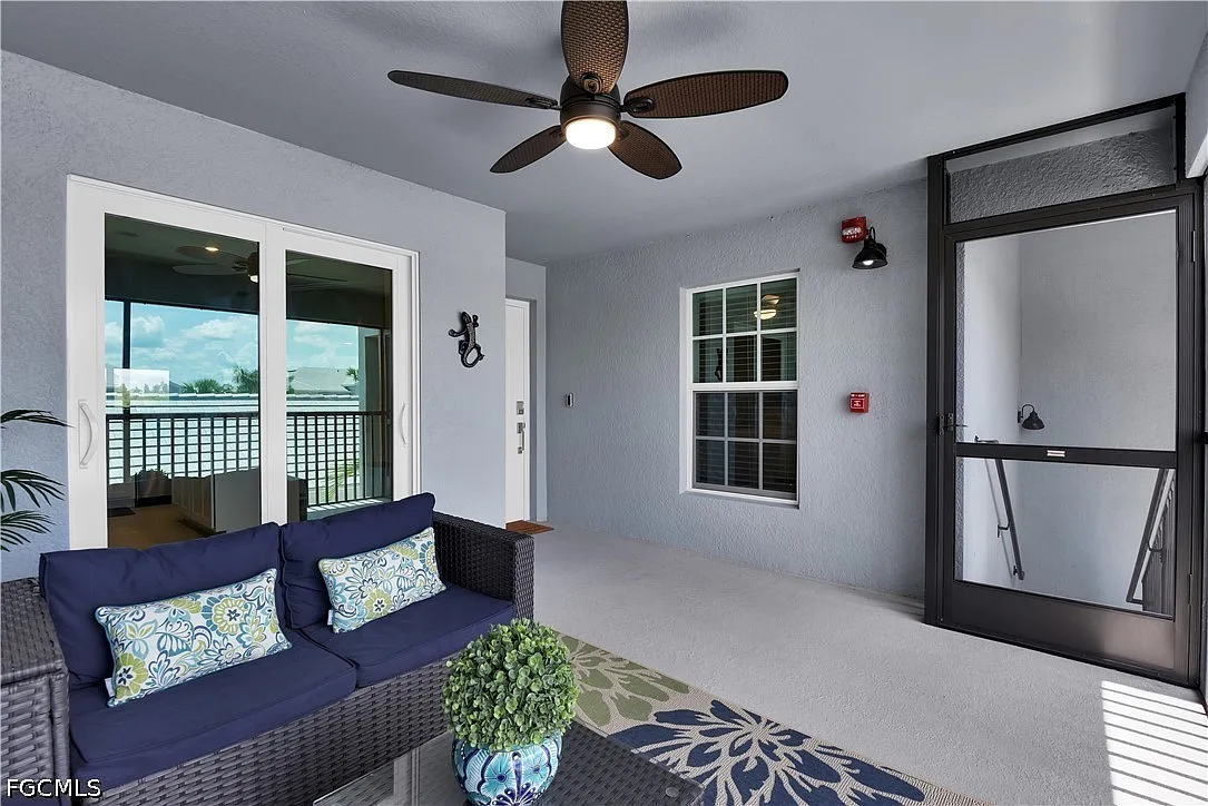 2 bed, 2.0 bath, 1355 sqft, $6,500 — Photo 4