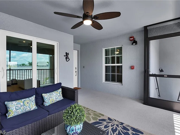 14271 Heritage Landing Blvd — Photo 4
