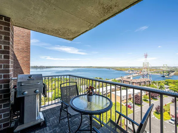5572 N Ridge Rd #1201, Halifax, NS B3K 5K2