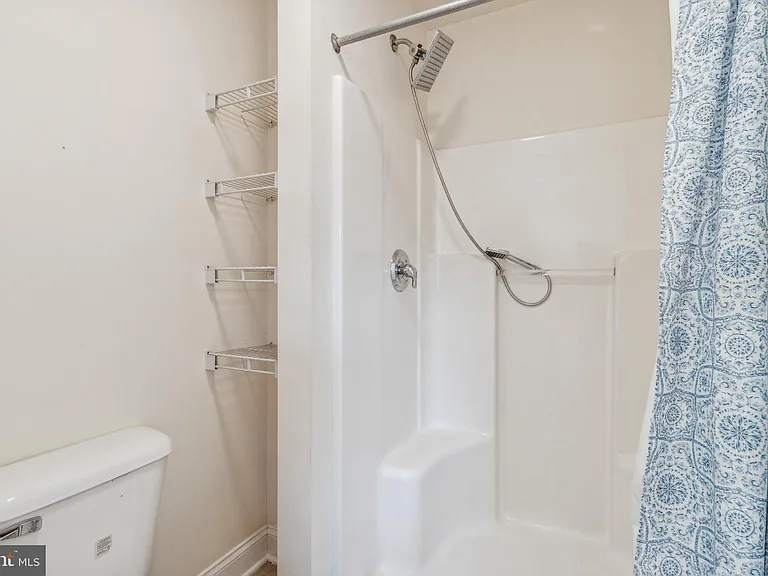 9818 Lyons Mill Rd — Photo 35