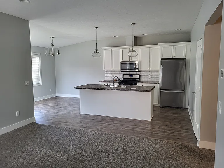 6573 Cherrywood Ave — Photo 11