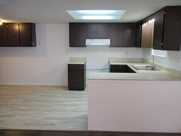 102 Westcliff Center St #D — Photo 14