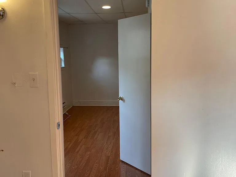 512 S 41st St #8 — Photo 71