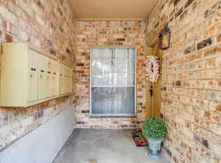 4415 Bellaire Dr S APT 101S, Fort Worth, TX 76109