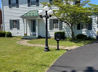 435 Main St E, Oak Hill, WV 25901