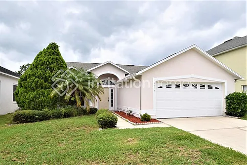 1813 Snaresbrook Way Photo 1