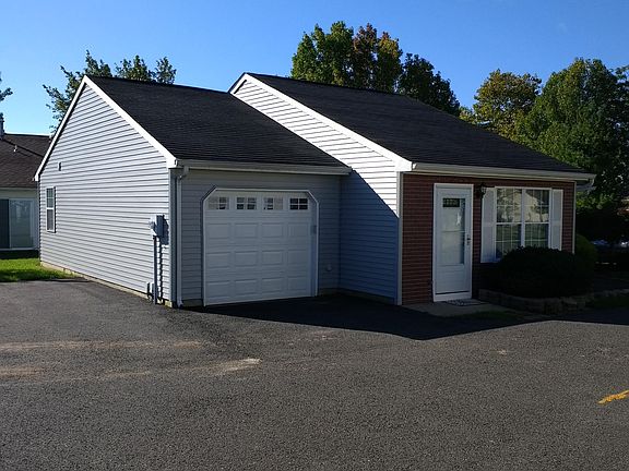 3rd image of 50 Edgeware Close #1000
