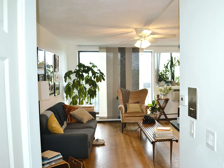 1643 Cambridge St #66 — Photo 2