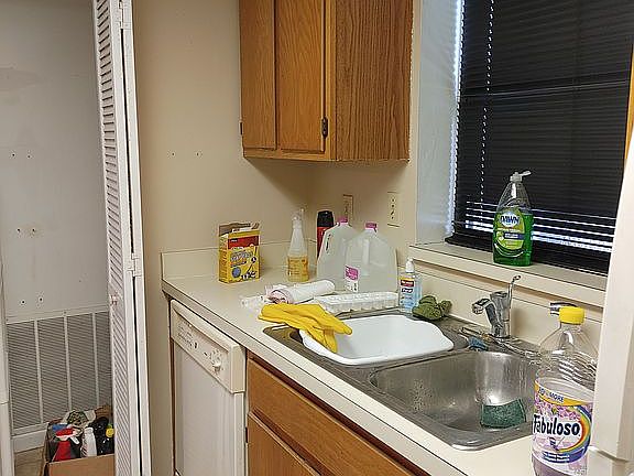 3rd image of 8759 Pinehammock Ct