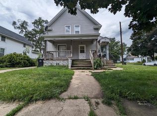 960 10th St, Beloit, WI 53511