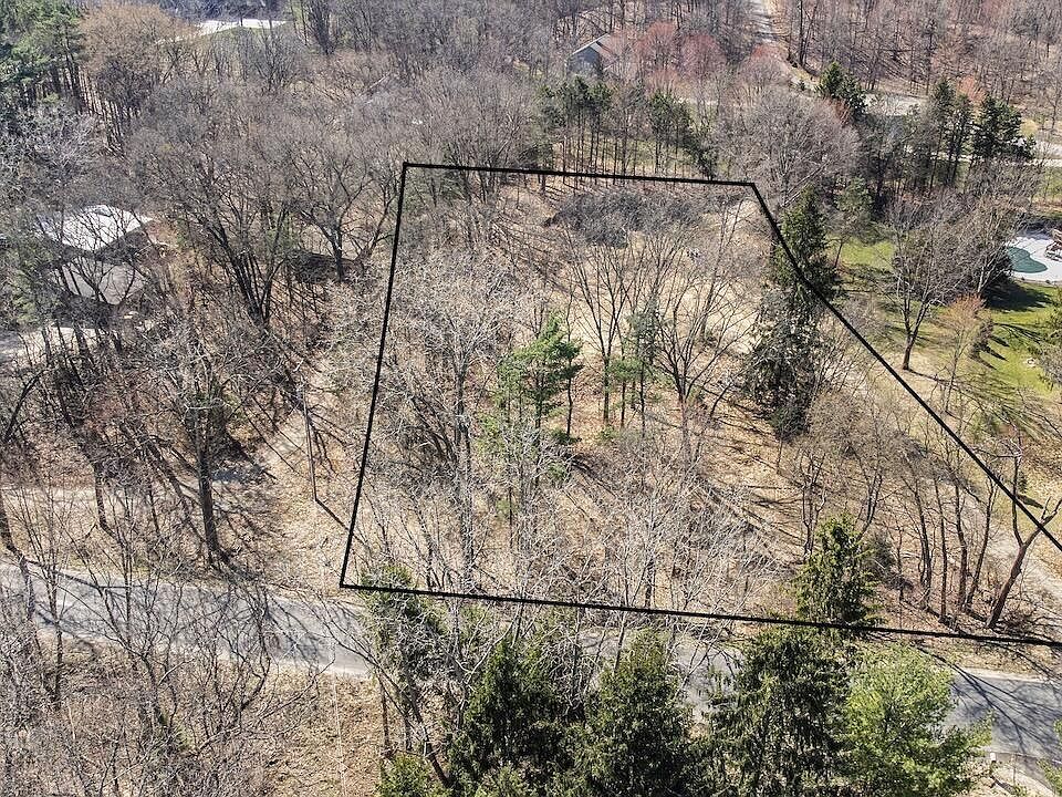 1st image of 2691 Maguire Ave NE