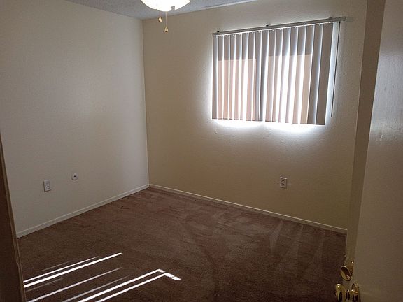 5th image of 1000 Chelwood Park Blvd NE #A