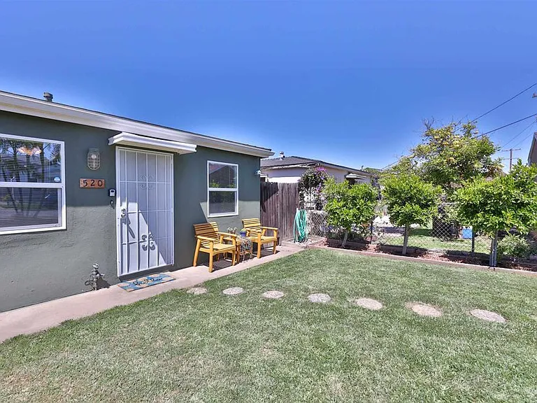 520 Delaware St — Photo 27