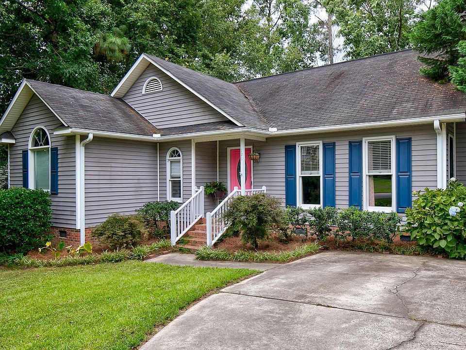 1st image of 121 Foxridge Run