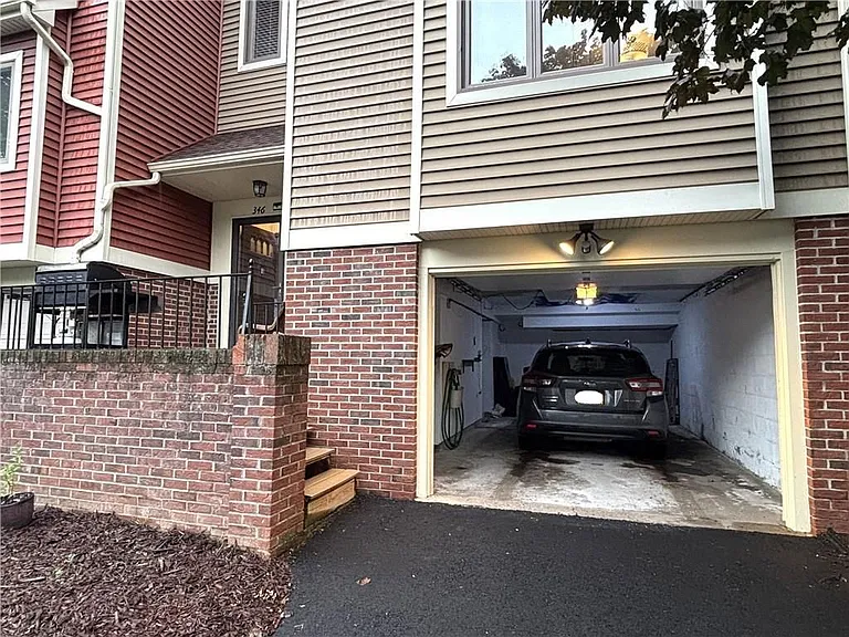 346 Frederick Douglass St — Photo 20