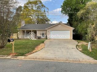 3105 Windwood Trl, Lawrenceville, GA 30044