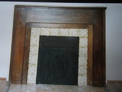 Decorative fireplace