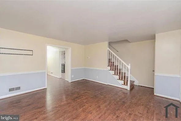 4 bed, $3,100 — Photo 3