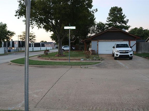 2nd image of 211 Shiloh Dr