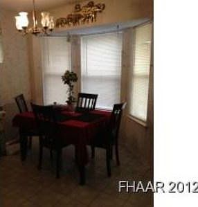 5th image of 3203 Forest Hill Dr