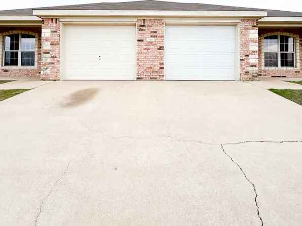 316 N 10th St #B, Nolanville, TX 76559