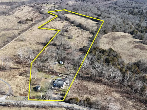 8132 Tates Creek Rd, Lexington, KY 40515