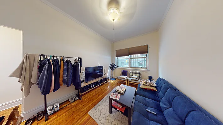 Rented by Bond New York | media 19