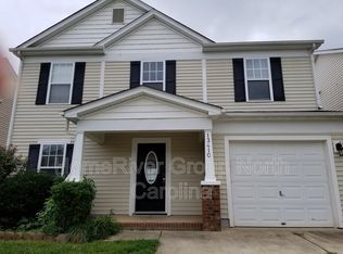 13410 Tartarian Ct, Charlotte, NC 28215