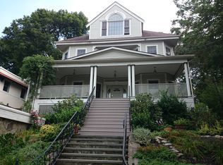 106 Algonquin Rd, Newton, MA 02467