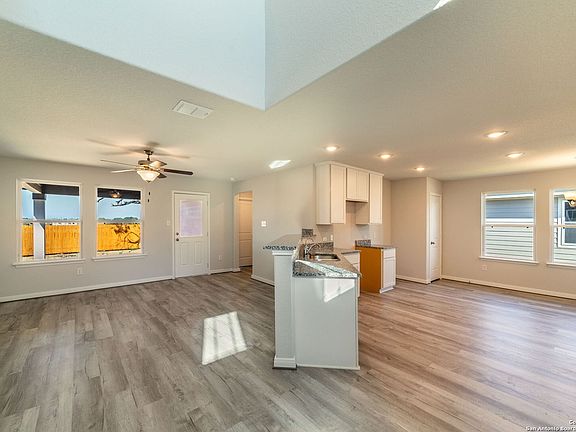 2nd image of 10319 Goldspur Court