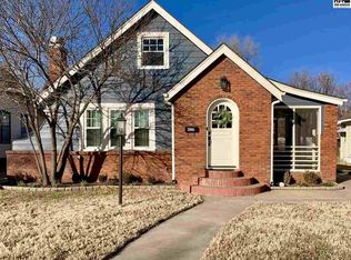206 E 15th Ave, Hutchinson, KS 67501