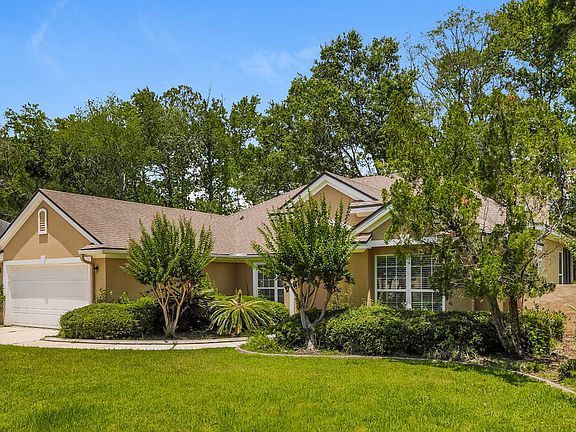 4th image of 826 Westminster Dr