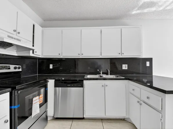 136 Woodland Road, Palm Springs, FL 33461