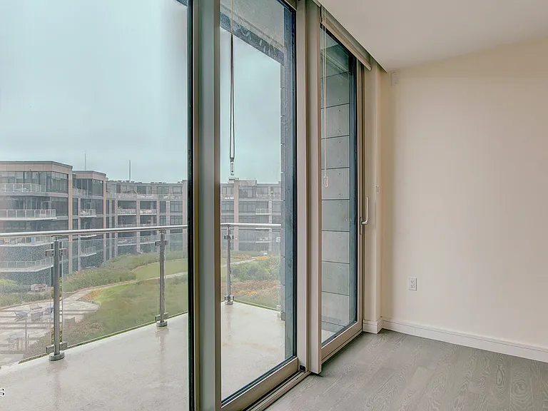 15 Morris Ave #507 — Photo 21