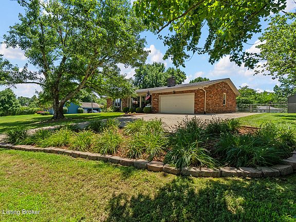 3rd image of 3508 Rock Rose Ln