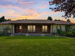 607 W View Dr, Guttenberg, IA 52052