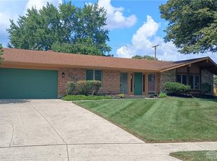 5284 Newell Cir, Dayton, OH 45440