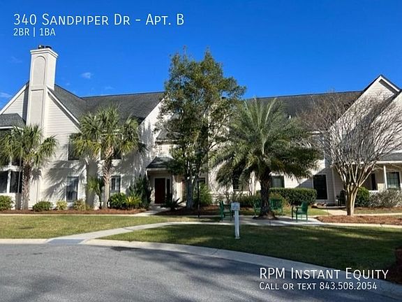 3rd image of 340 Sandpiper Dr APT B