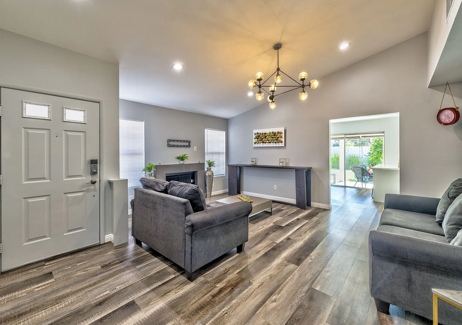 640 Whispering Palms Drive, Las Vegas, Nevada 89123 — Photo 2