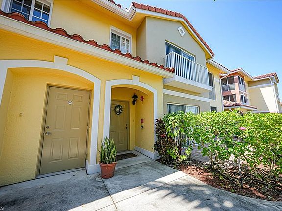 3rd image of 13160 Bella Casa CIR #1101