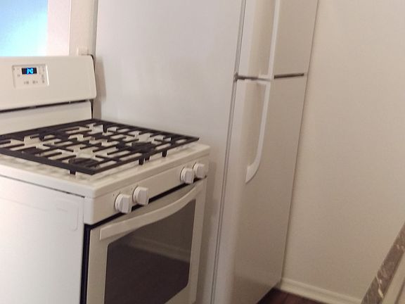 5th image of 130 N Grandview Ave #130