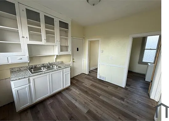 3404 Walton Ave #UPPER — Photo 6