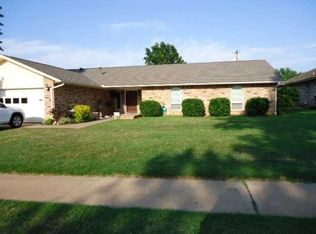 2824 Shadybrook Dr, Midwest City, OK 73110