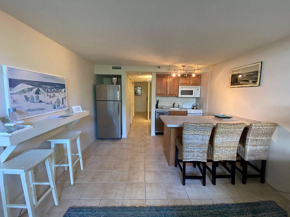 236 Edgemere St Montauk, NY, 11954 Apartments for Rent Zillow