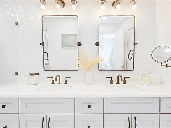 4th image of 1219 Ocean Dunes Cir #1219