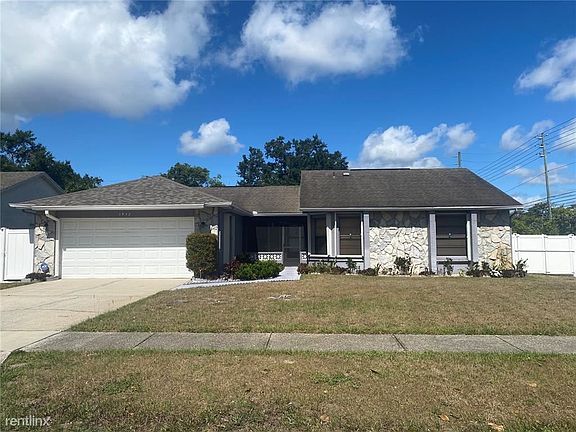 3rd image of 3952 Valencia Grove Ln